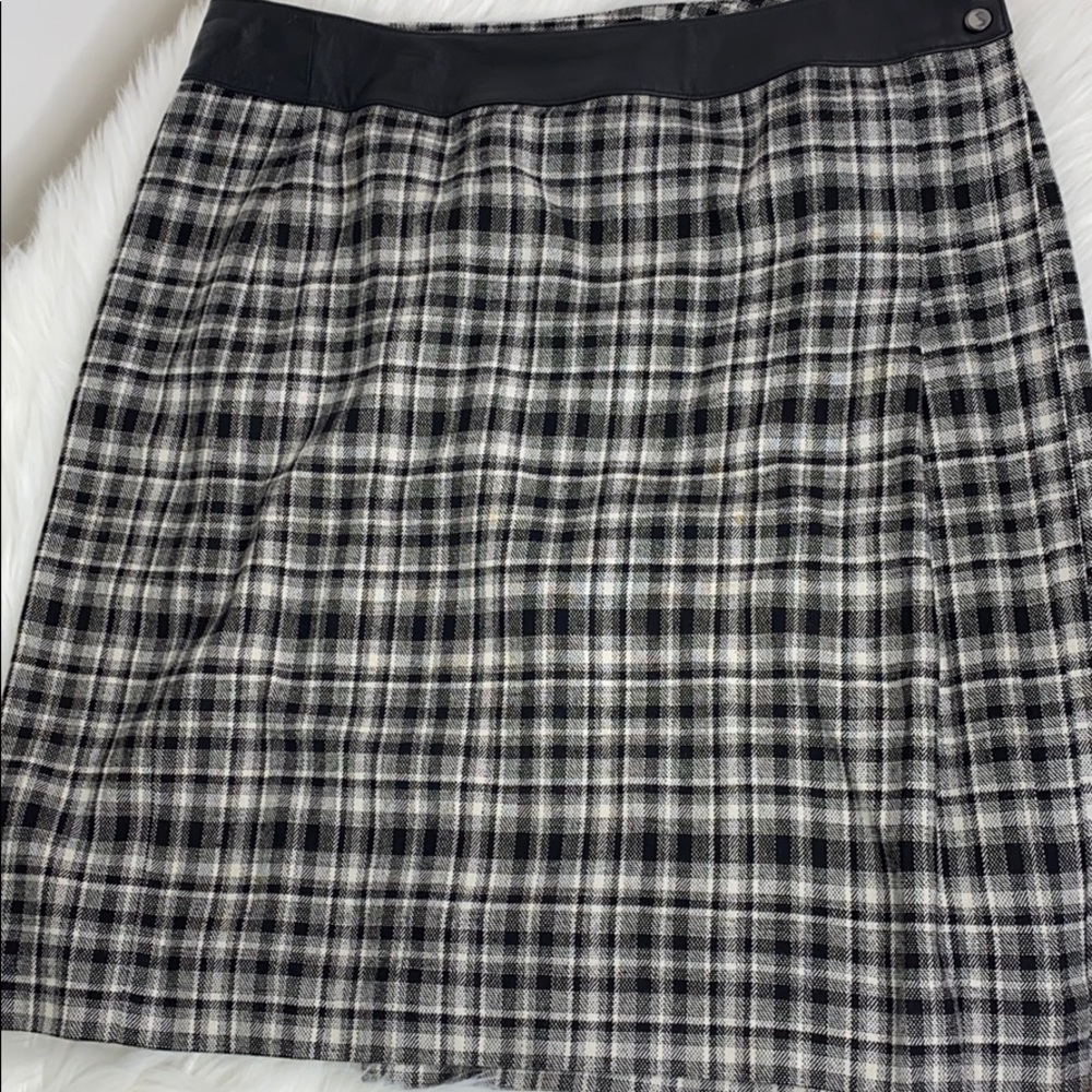 Anne Klein Plaid Mini Skirt - Picture 2 of 9